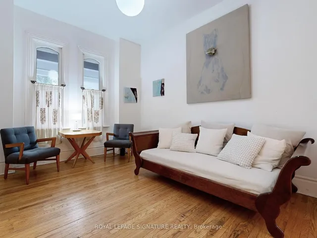 房产图片 11 - 130 Manning Ave