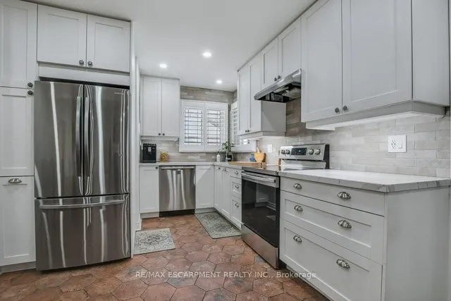 Additional image 8 of 86 Dana Dr