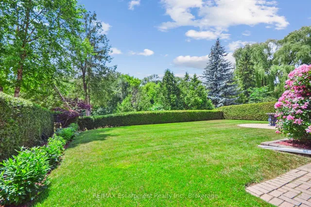 Additional image 37 of 3212 Cedartree Cres