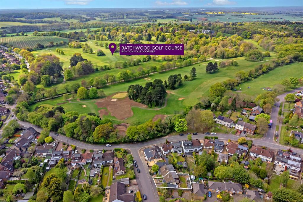 Additional image 2 of Francis Avenue, New Greens, St. Albans