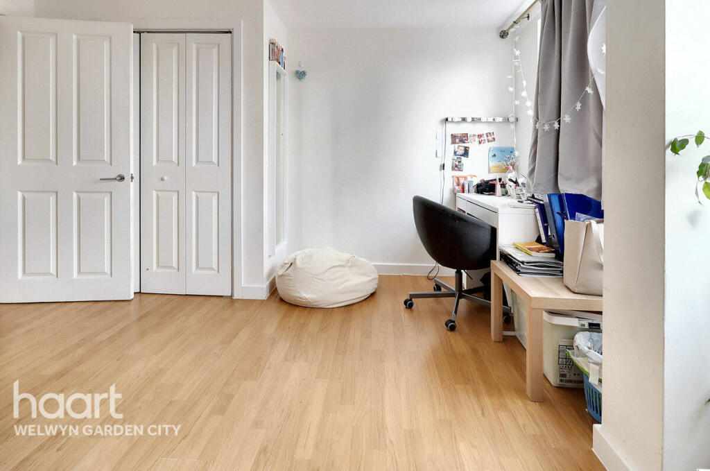 Additional image 8 of Town Centre, Hatfield