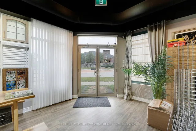 Additional image 2 of 28 Wardenwood Dr