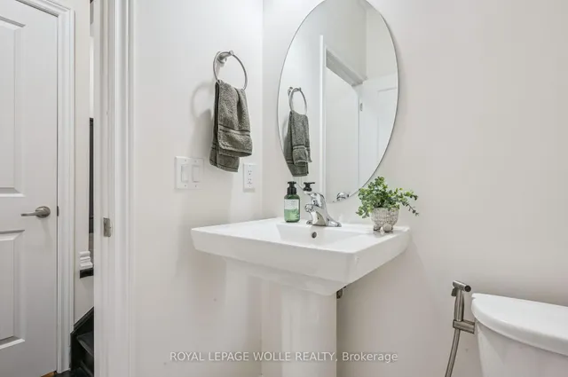 Additional image 19 of 14 Roywood St