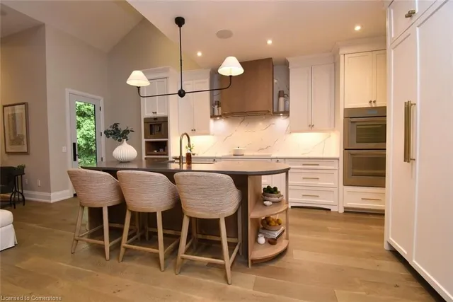 Additional image 24 of 98 Moore Cres