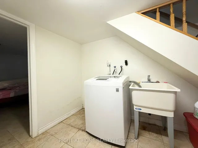 Additional image 31 of 665 Ossington Ave