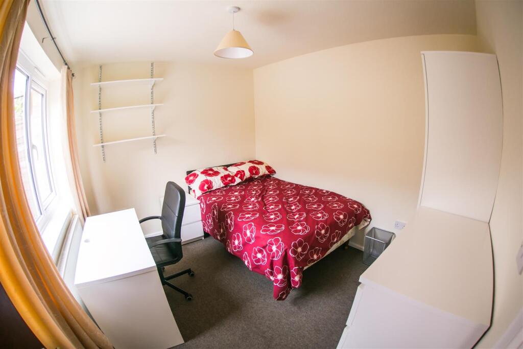 Additional image 35 of Leahurst Crescent, Harborne, Birmingham