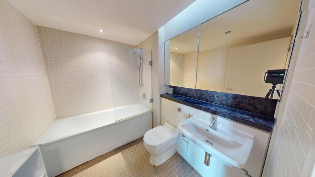 Additional image 6 of Beetham Tower, Birmingham, B1 1