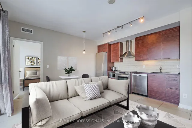 Additional image 6 of 3 Market St Unit 404