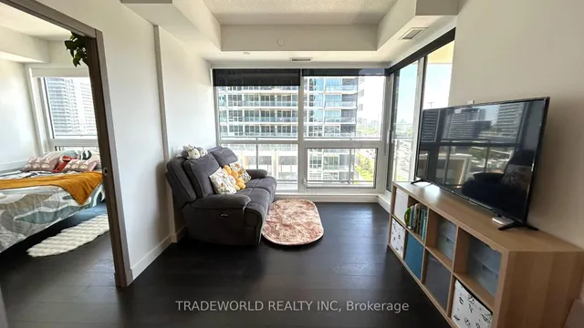 Additional image 5 of 27 McMahon Dr Unit 702