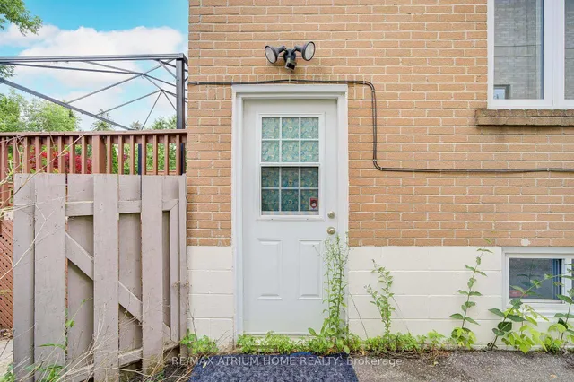 Additional image 20 of 293 Poyntz Ave