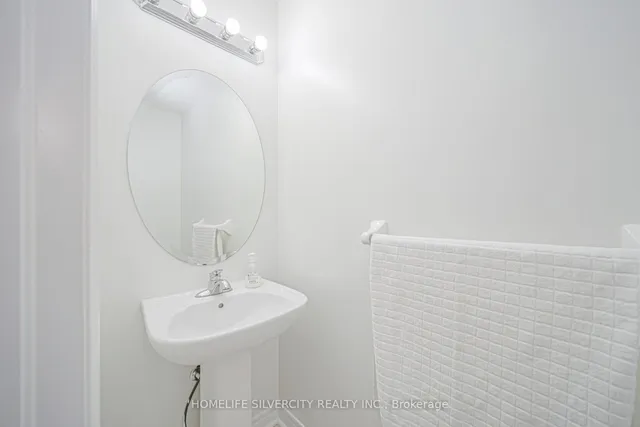 Additional image 22 of 34 Matterhorn Rd