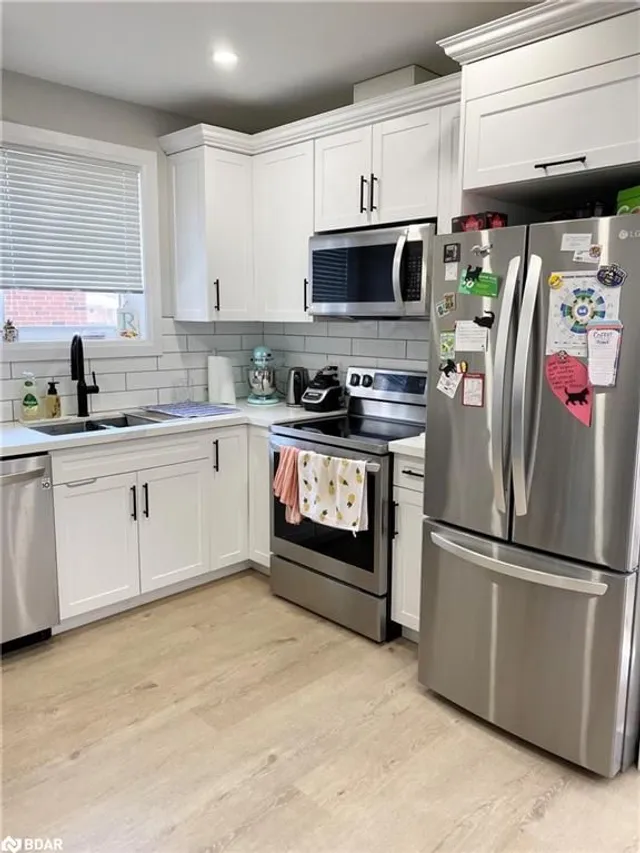 Additional image 2 of 889 Fennell Ave