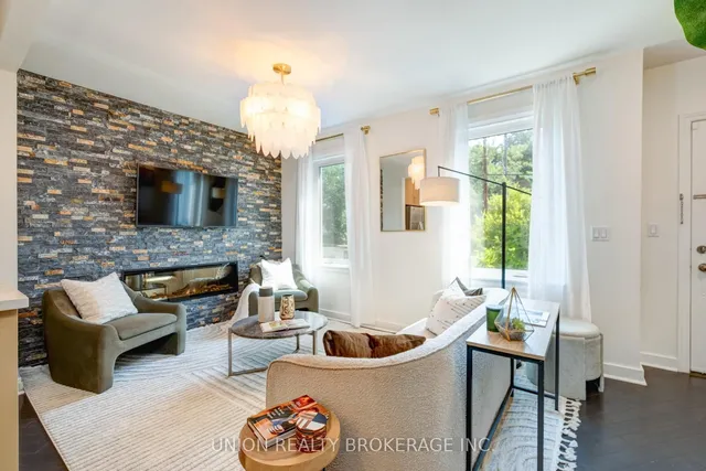 Additional image 4 of 412 Coxwell Ave