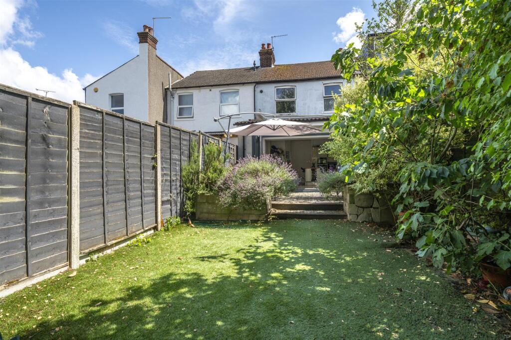 Additional image 22 of High Street, London Colney