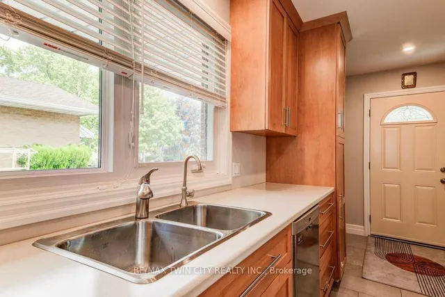 Additional image 20 of 21 Ruskview Rd