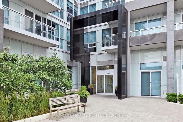 Additional image 2 of 1050 Main St Unit 1106