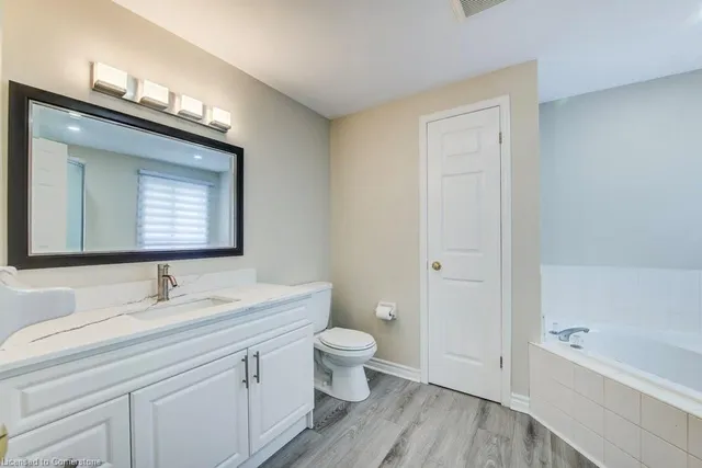 Additional image 26 of 59 Highgate Rd