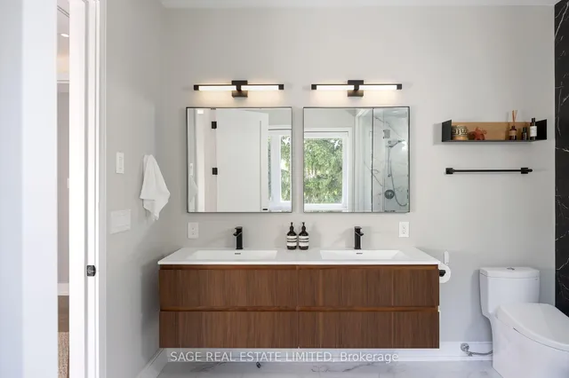 Additional image 30 of 24 Squires Ave