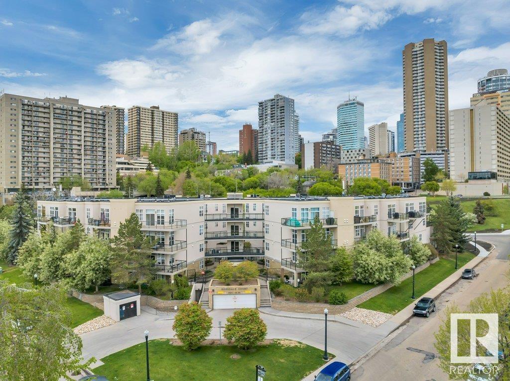 #403 9804 101 ST NW|Edmonton, Alberta T5R2X3