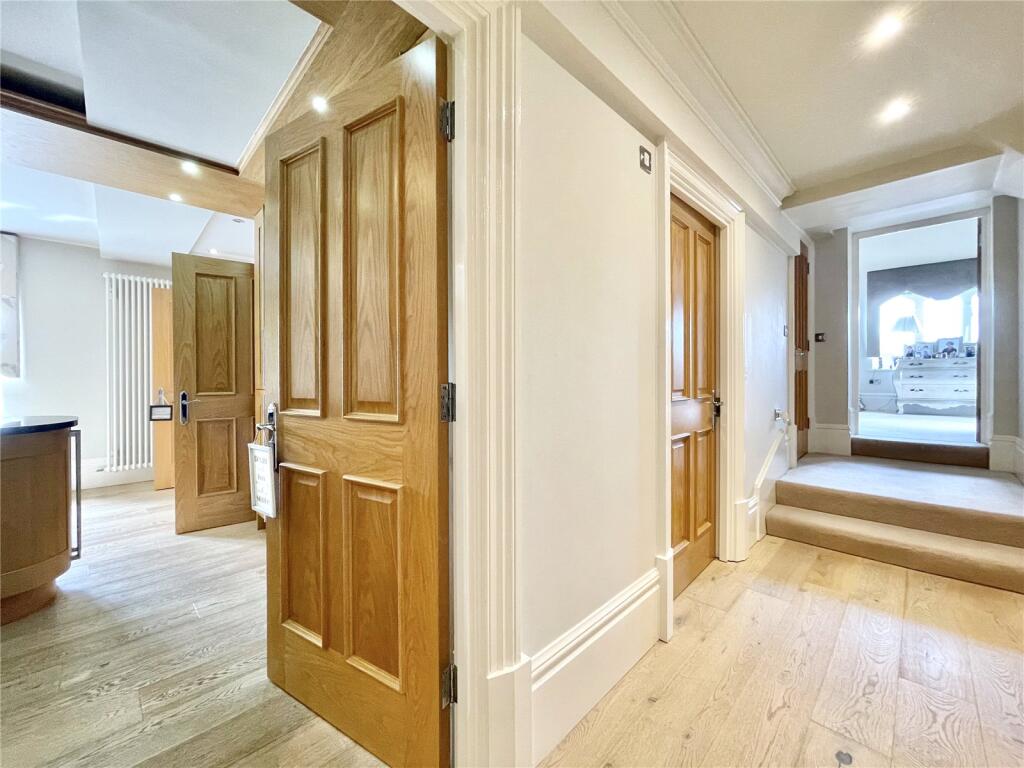 Additional image 12 of Bedwell Hall, Bedwell Park, Cucumber Lane, Hatfield, AL9