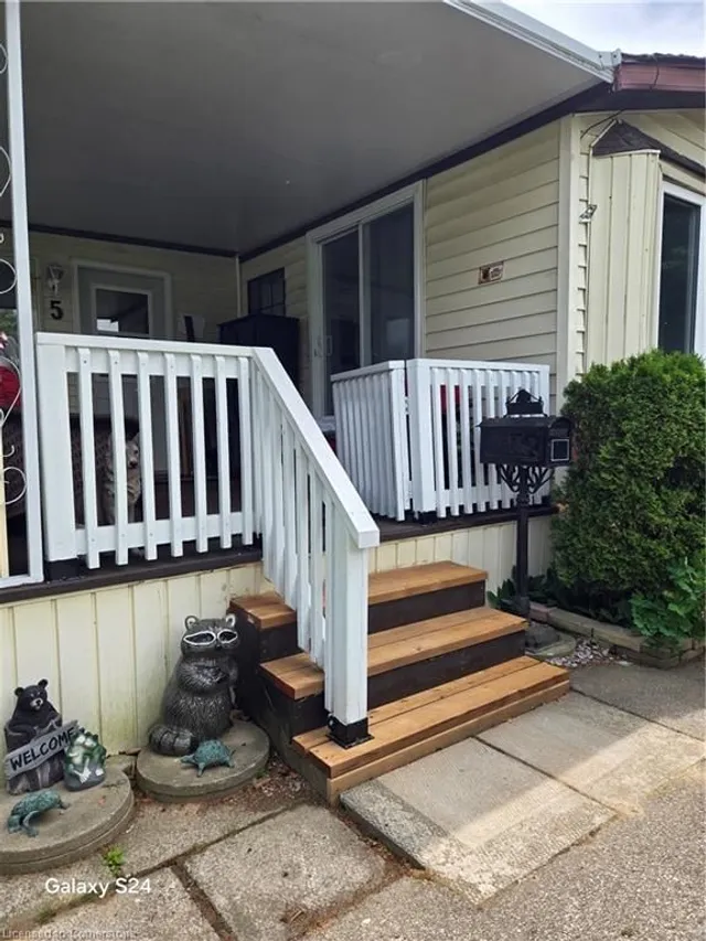 Additional image 3 of 2490 Governors Rd Unit 5 Pondview