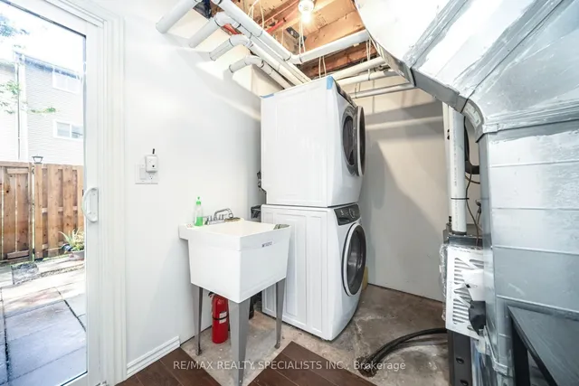 Additional image 29 of 38 Ellis Dr