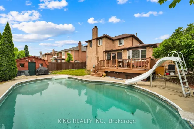 房产图片 48 - 24 Vogue Cres