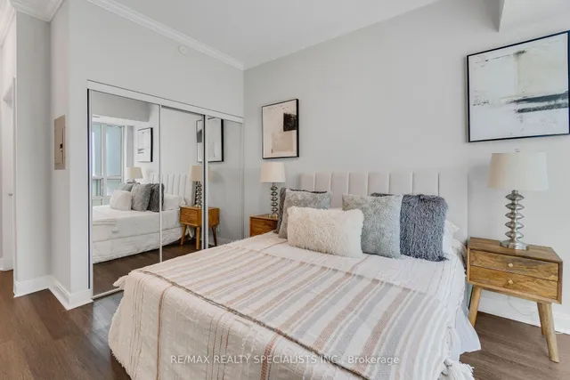 Additional image 23 of 80 Absolute Ave Unit 106