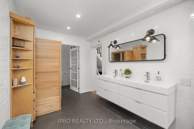 Additional image 23 of 107 Otter Cres