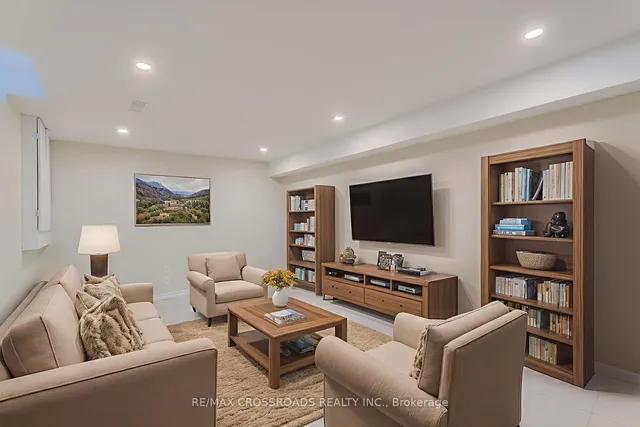 Additional image 26 of 17 Brownridge Cres