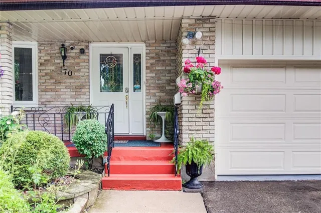 Additional image 5 of 170 Martinglen Cres