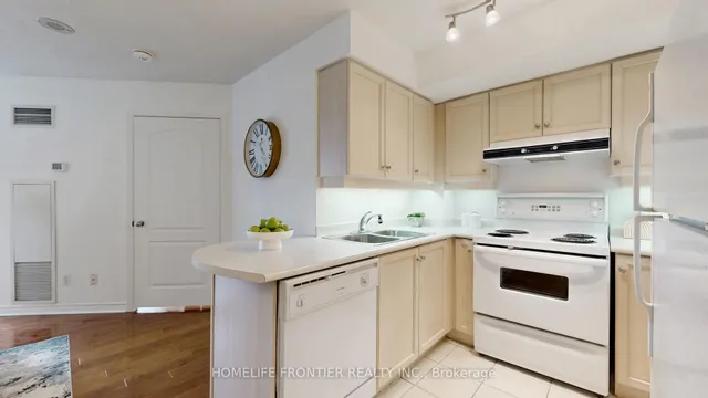 Additional image 18 of 2 Rean Dr Unit 507