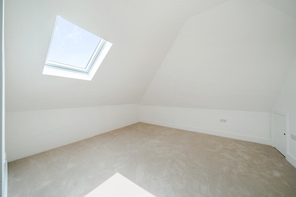 Additional image 13 of Mount Pleasant Lane, Bricket Wood, St. Albans