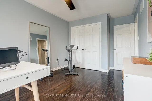 Additional image 26 of 77 Relton Circ