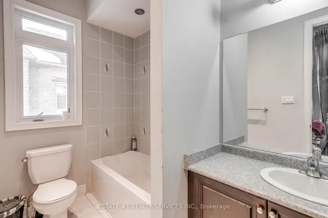 Additional image 28 of 4 Agincourt Circ