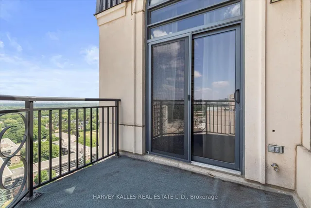 Additional image 30 of 662 Sheppard Ave Unit UPH4