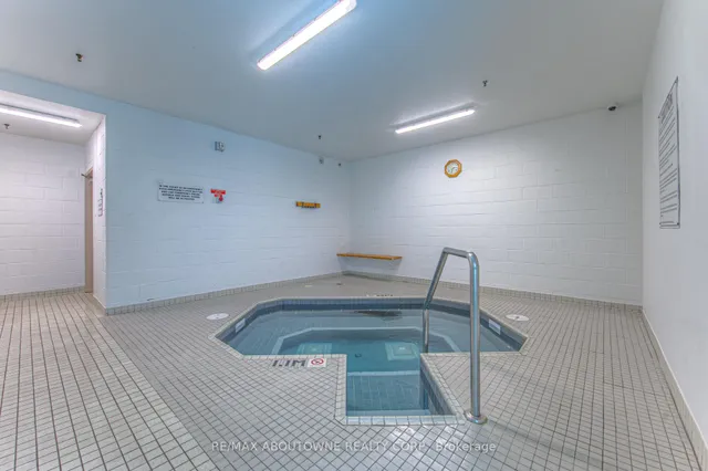 Additional image 36 of 5090 Pinedale Ave Unit 203