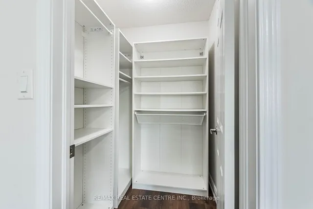 房产图片 30 - 533 Yates Dr