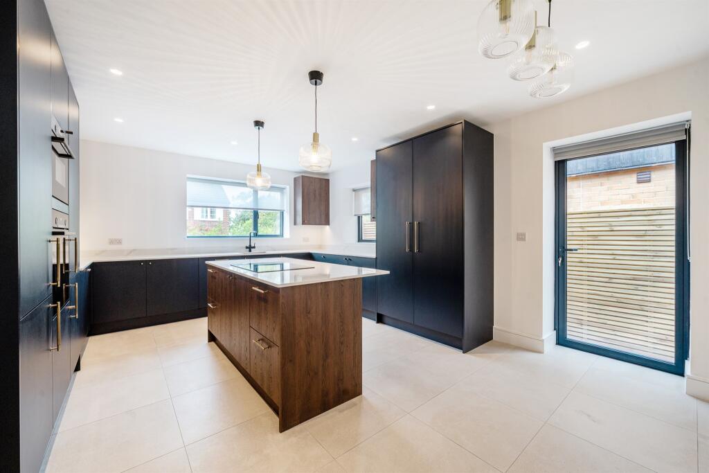 Additional image 5 of Mount Pleasant Lane, Bricket Wood, St. Albans