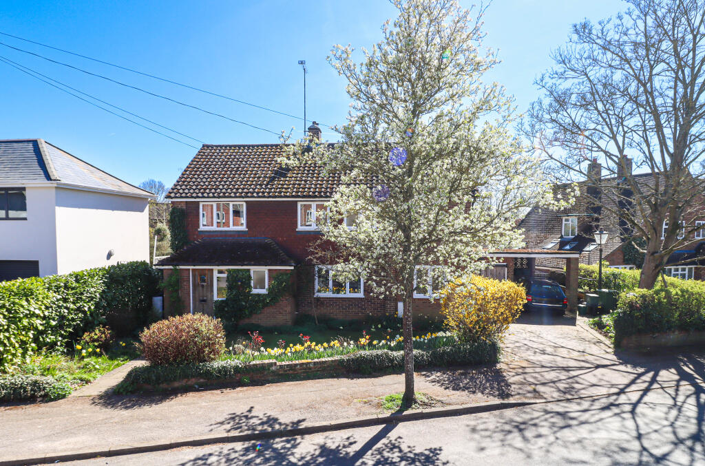 Additional image 17 of Bloomfield Road, Harpenden, Hertfordshire, AL5