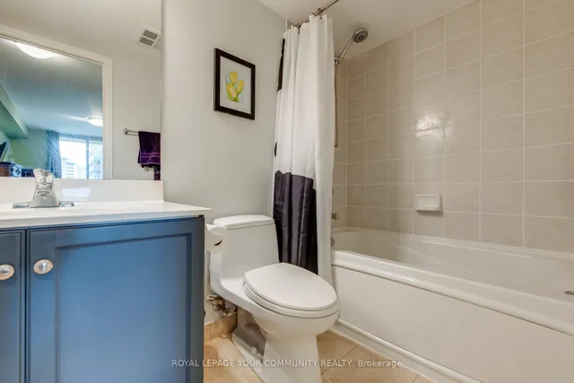 Additional image 33 of 323 Richmond St Unit 1007