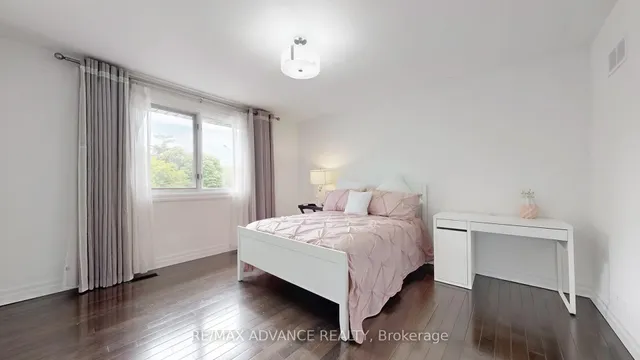 Additional image 30 of 9 carluke Cres