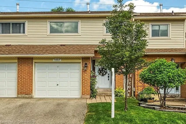 1550 Newlands Cres Unit 11