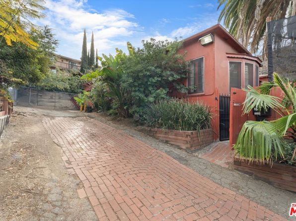 3226 Barham Blvd, Los Angeles, CA 90068