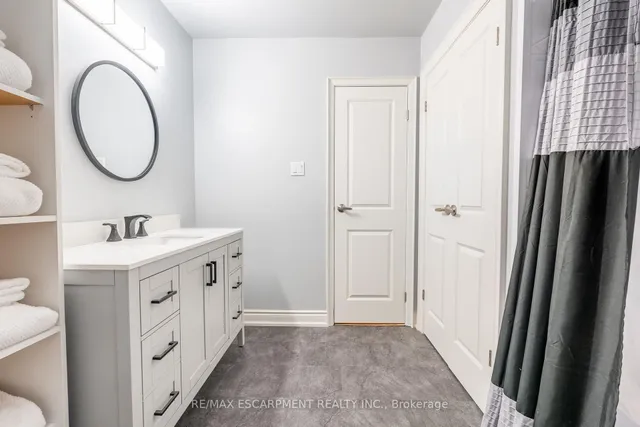 Additional image 20 of 2301 Cavendish Dr Unit 82