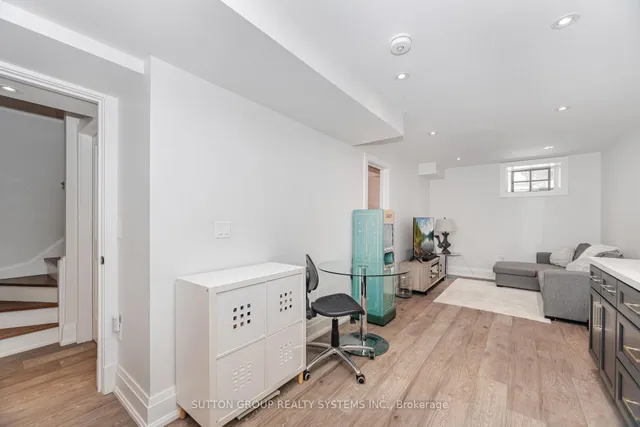 Additional image 36 of 237 St Johns Rd