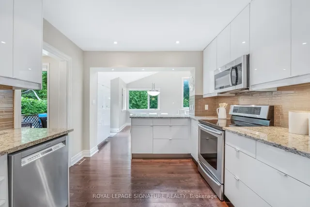 Additional image 10 of 16 Revcoe Dr