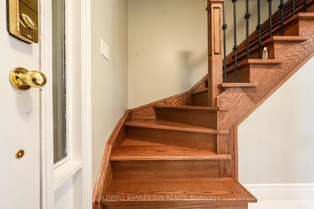 Additional image 12 of 194 Pressed Brick Dr