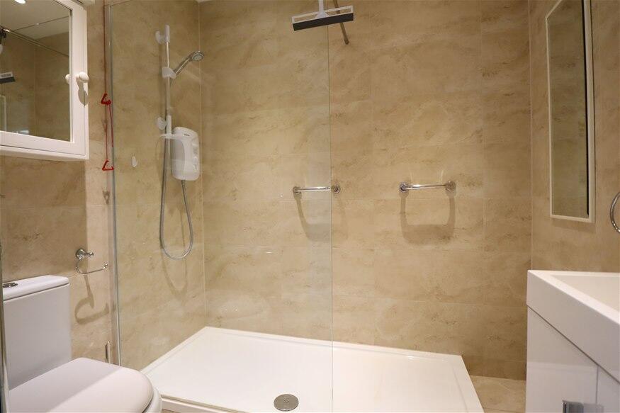 Additional image 5 of Roundwood Lane, Harpenden, AL5