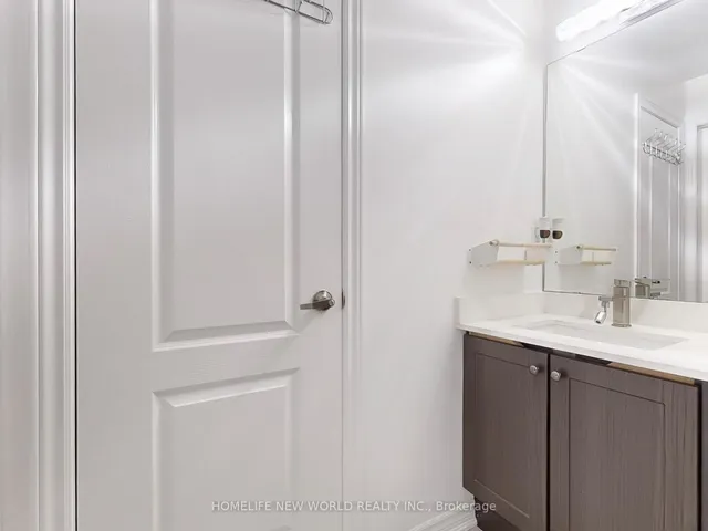 Additional image 26 of 93 New Pines Tr